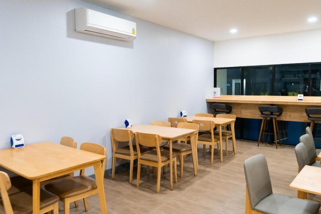 Meesuk Chiangrai Hotel Чианграй Экстерьер фото