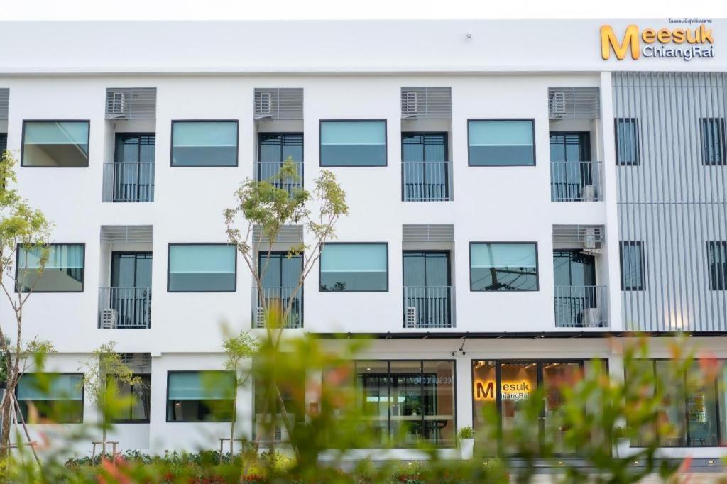 Meesuk Chiangrai Hotel Чианграй Экстерьер фото