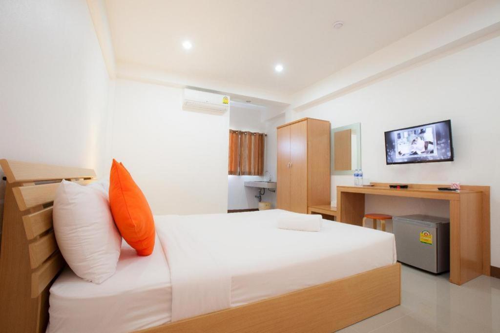 Meesuk Chiangrai Hotel Чианграй Экстерьер фото